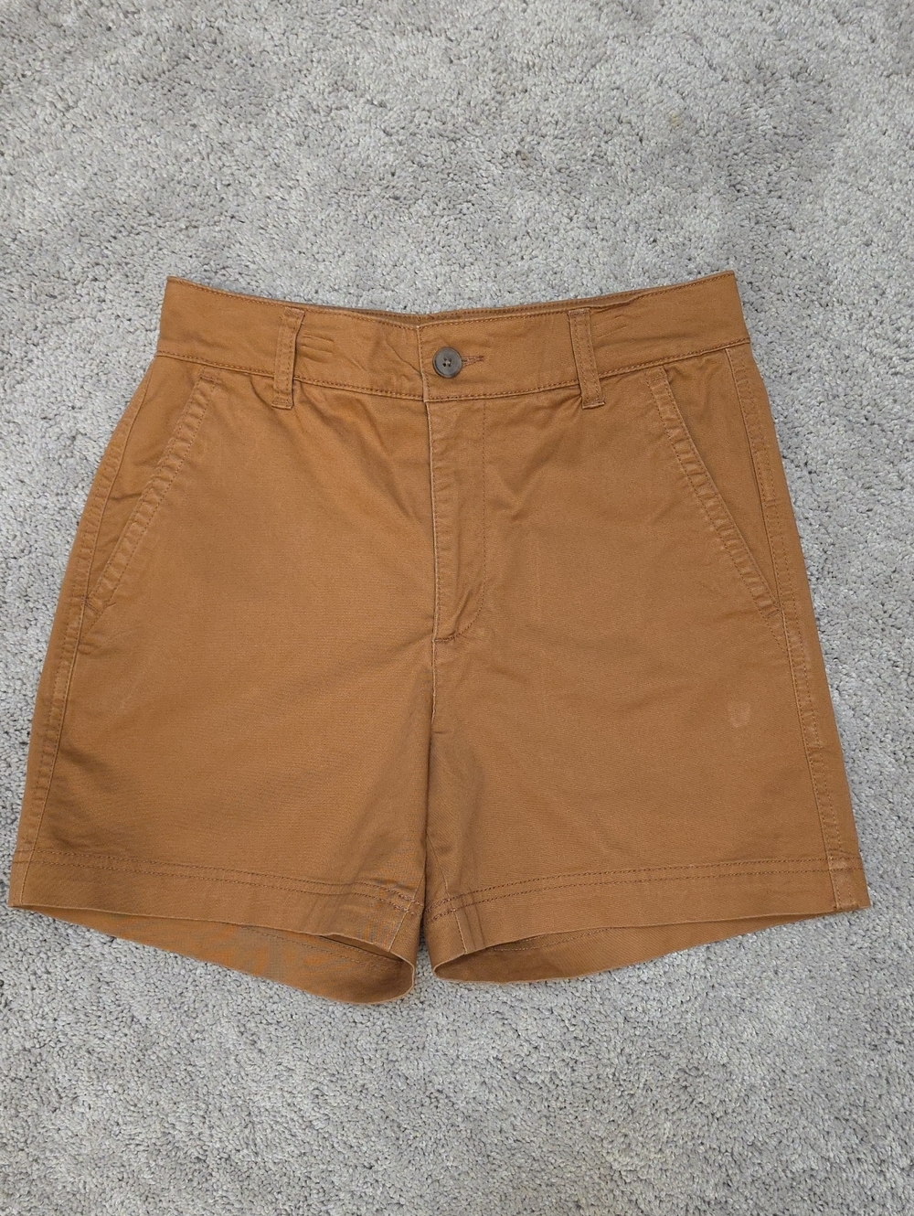 GAP Size 2 Women's Girlfriend Khaki Shorts Brown Ochre Caramel Mid Rise 4.5"
